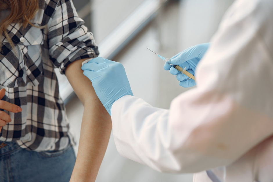 Employers and the Workplace Vaccine Mandate